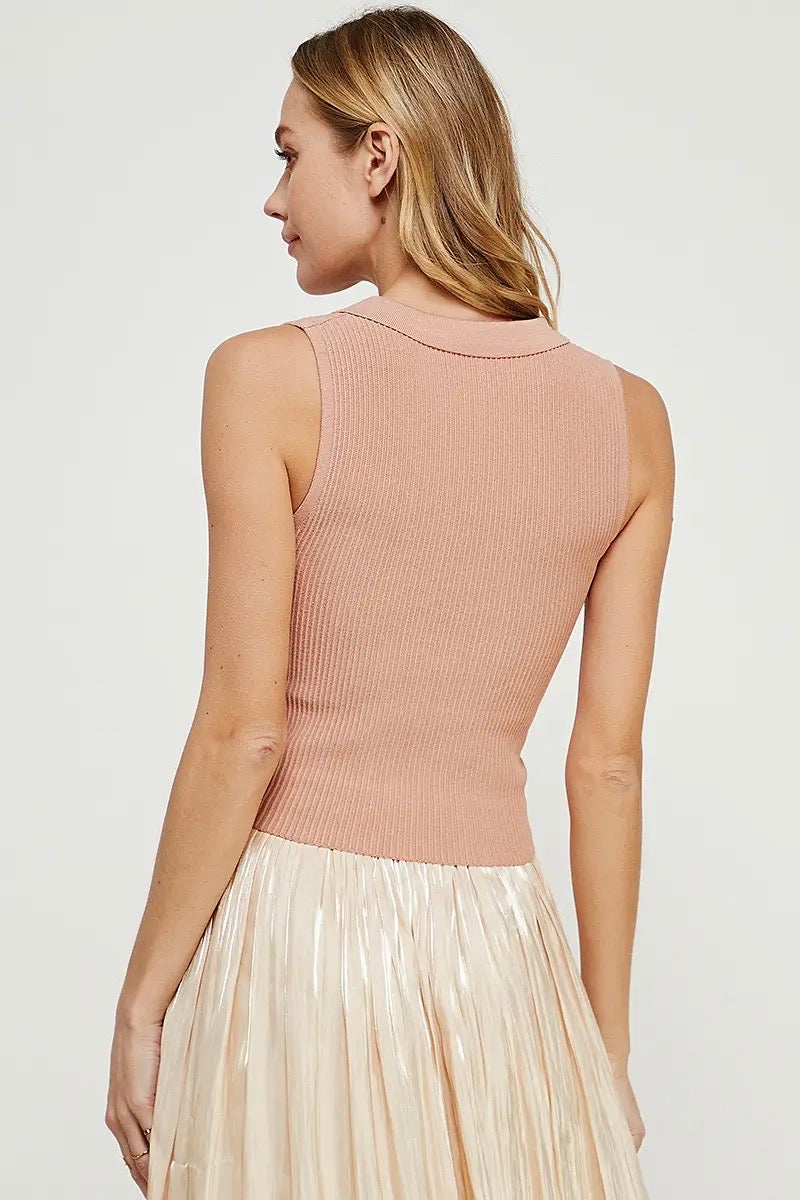 Peach Sleeveless Collared V-Neck in Techno Rib